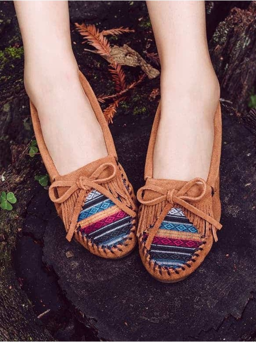 Minnetonka Tan Suede Fringe Moccasin Flats with Patterned Insole
